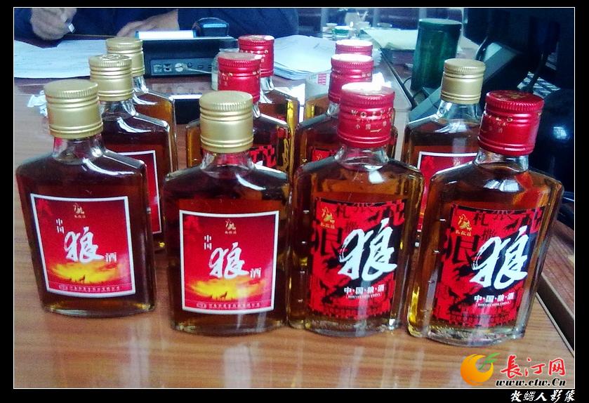 狼酒已领！感谢：我在呼唤、中国狼酒龙岩。顺便帮你做做广告！
