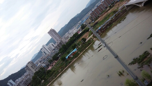 20140622064108_48743_103594.jpg