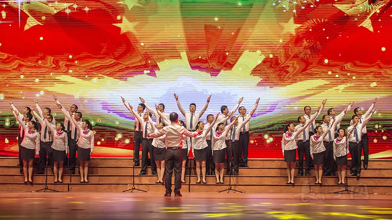 《社会主义好》2策武镇演出.jpg