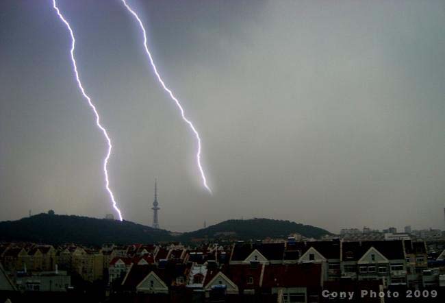 20090607_e2ea335d3452e8d4d3bdx0d8tsMDedEx 拷贝.jpg